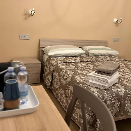 Πανσιόν La Quiete Arona